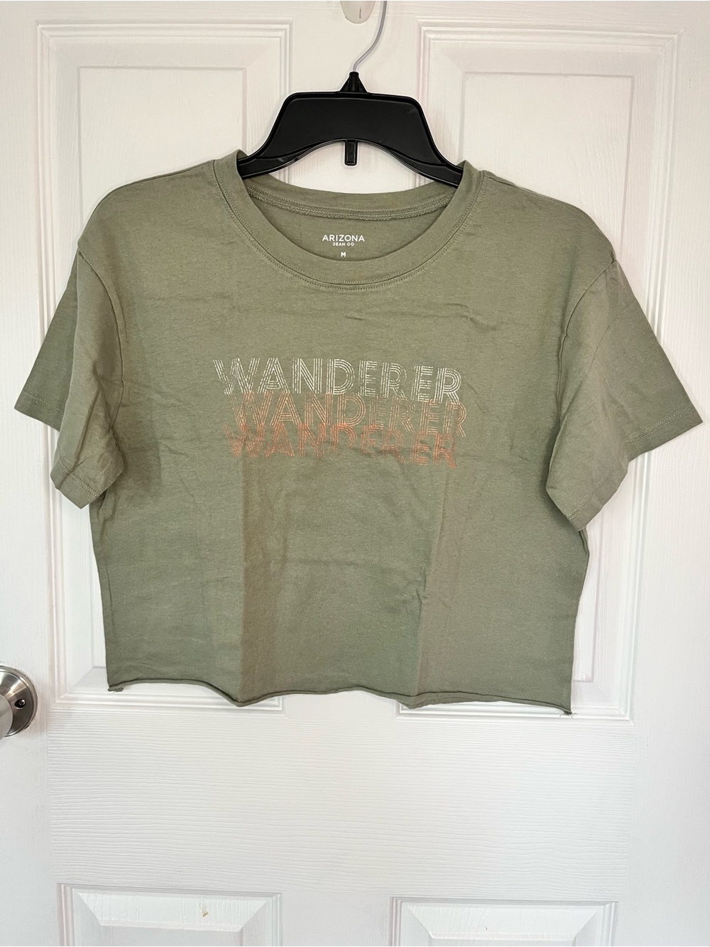 Arizona Jean Company Olive "Wanderer" Crop Tee - Women's size medium